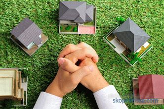 Кои документи треба да ги проверите кога купувате куќа со земјиште заговор - детална листа
