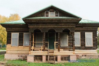 Завршувањето на дрвена куќа внатре со свои раце: фотографии од оригинални куќички ентериери