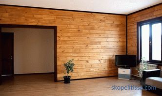Партиции во дрвена куќа од дрво, внатрешни ѕидови, монтажа, фото