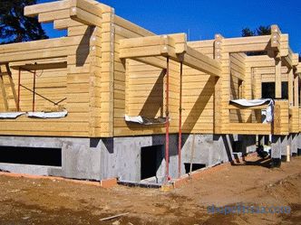Изградба на куќи од клуч залепени дрва во Москва: проекти и цени